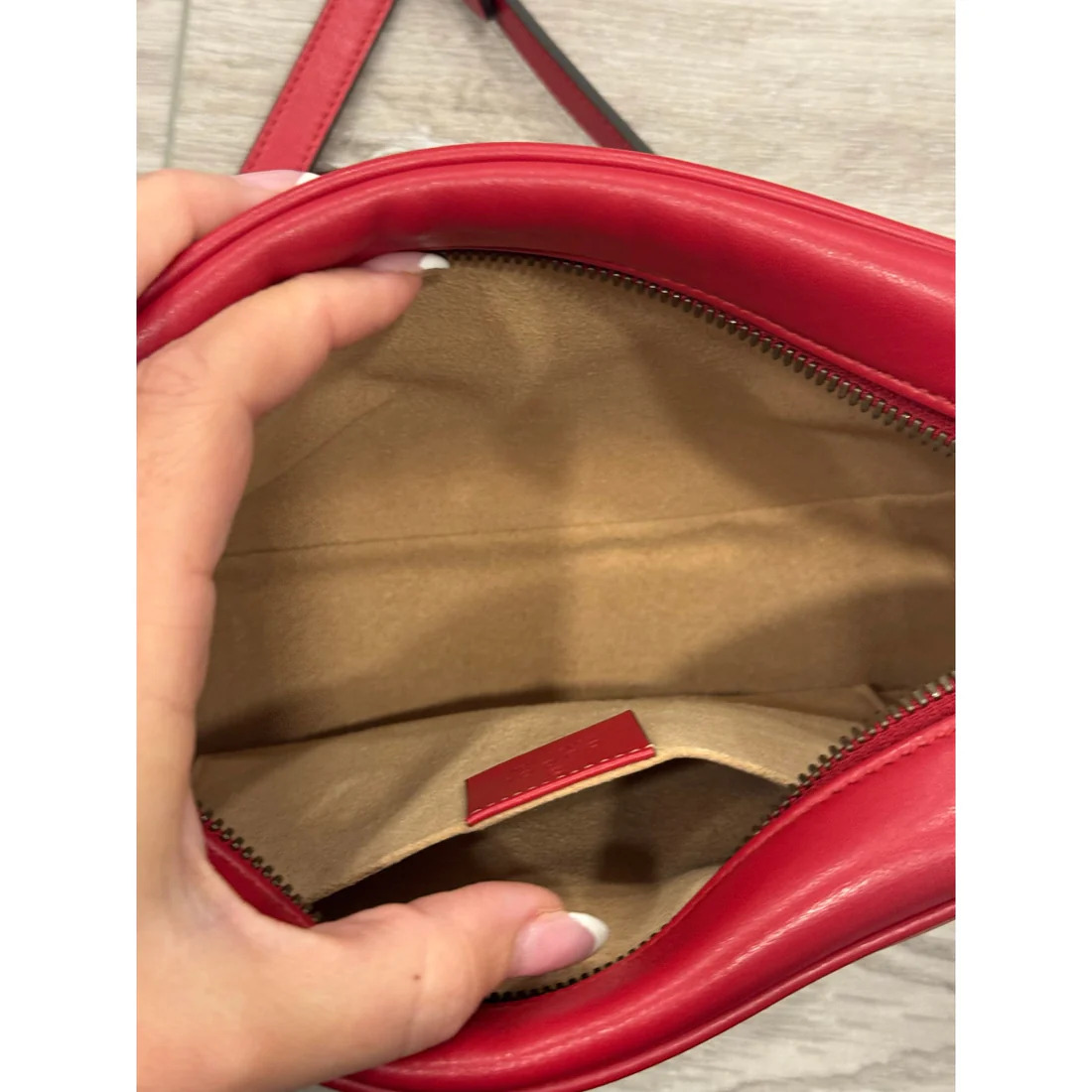 Gucci marmont red camera bag - Image 2