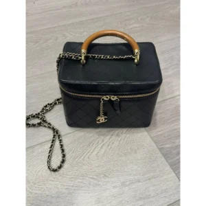 Chanel vintage lambskin vanity black with light gold hardware