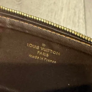 Alternative view of Lv zippy pouch