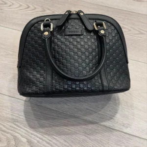 Alternative view of Gucci dome top handle
