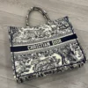 authentic-dior-book-tote.jp