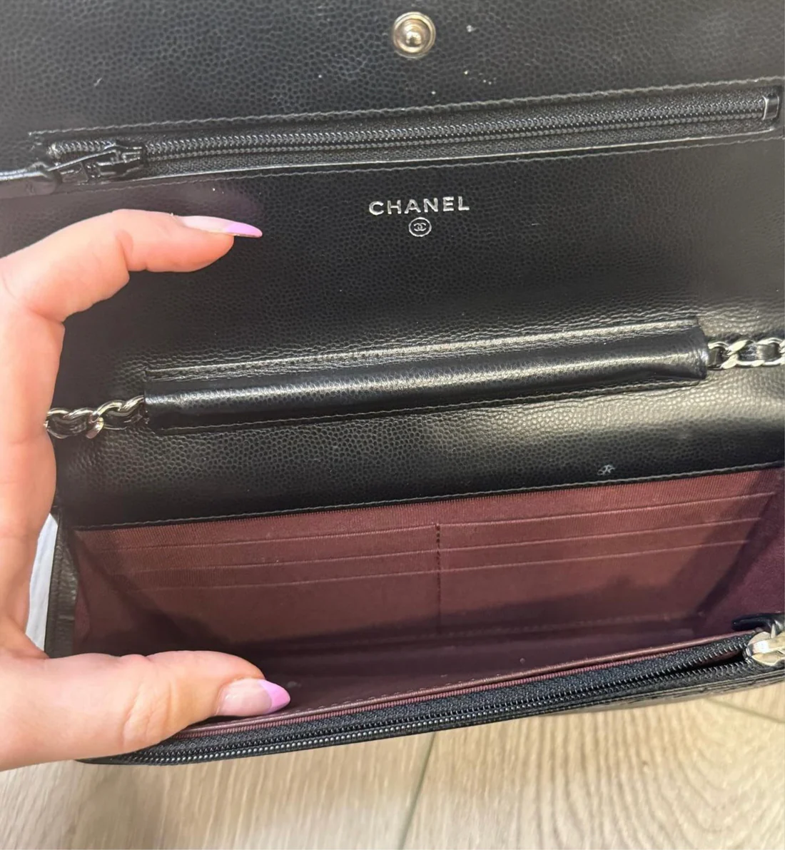 Chanel caviar chevron woc - Image 5