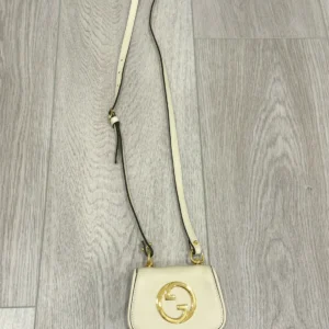 Gucci Blondie card case on strap white