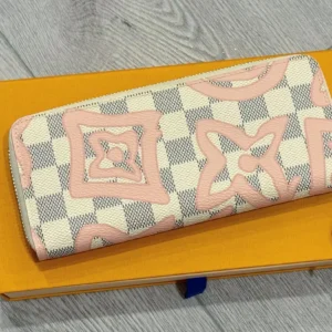 Louis Vuitton Clemence zippy wallet