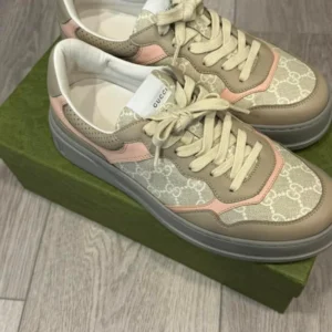 Gucci Sneakers