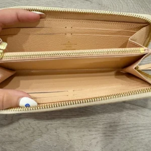 Alternative view of Louis Vuitton Clemence zippy wallet