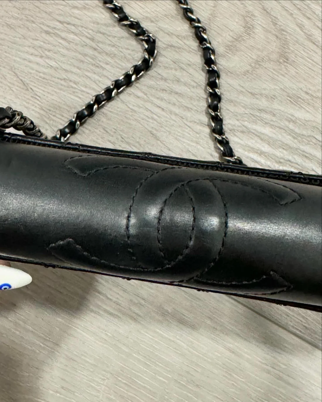 Chanel Black Lambskin Wallet on chain - Image 2