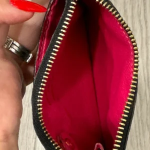 Alternative view of Louis Vuitton Murkami Key Cles