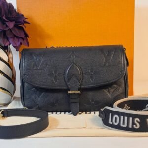 Beautiful Empreinte Noir Diane