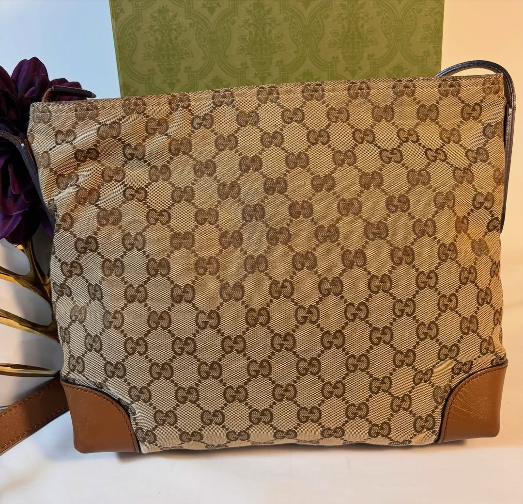 Beautiful Canvas Messenger - Image 3