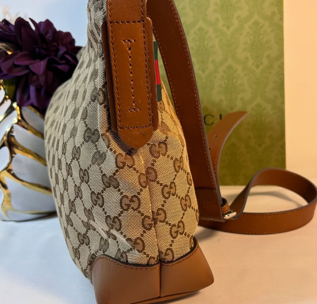 Beautiful Canvas Messenger - Image 6