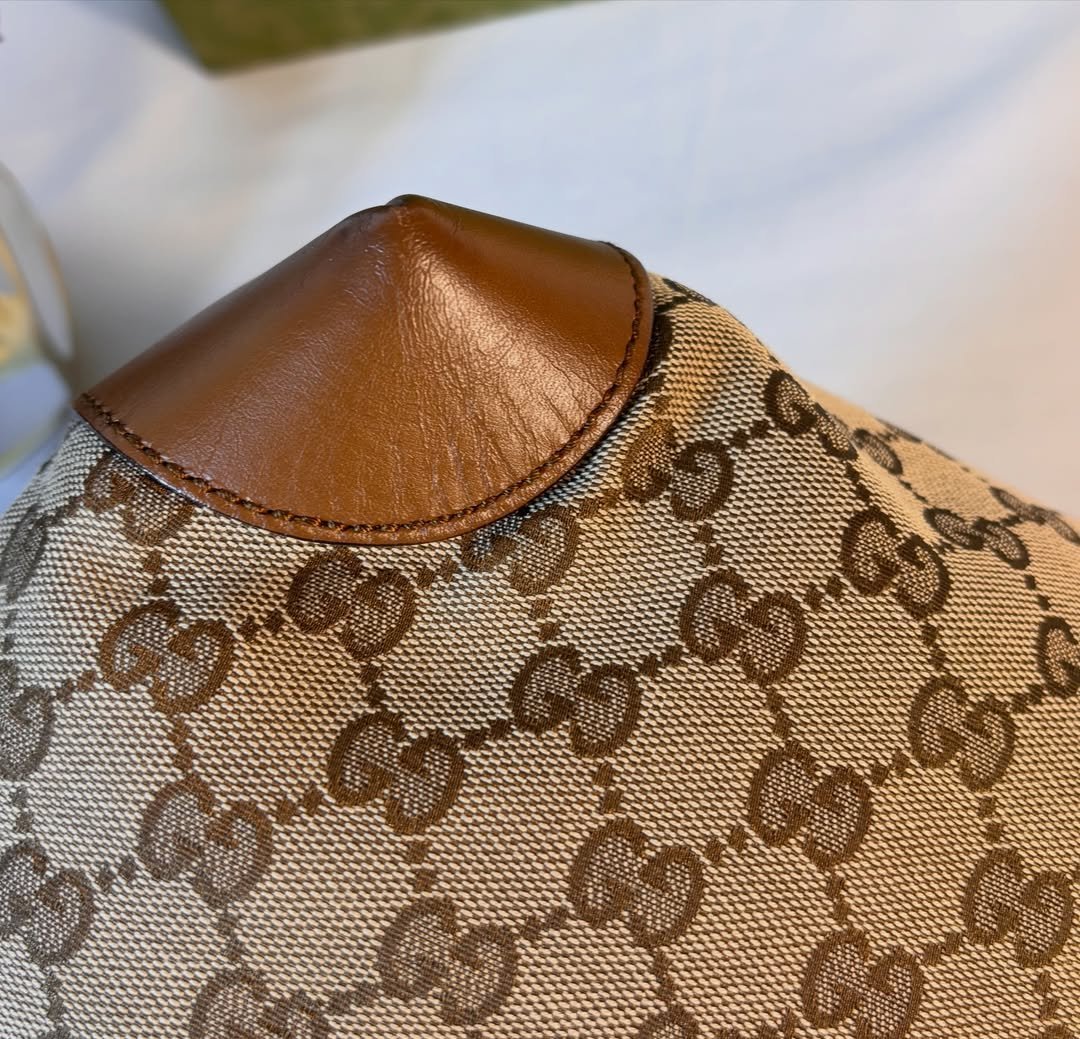 Beautiful Canvas Messenger - Image 10