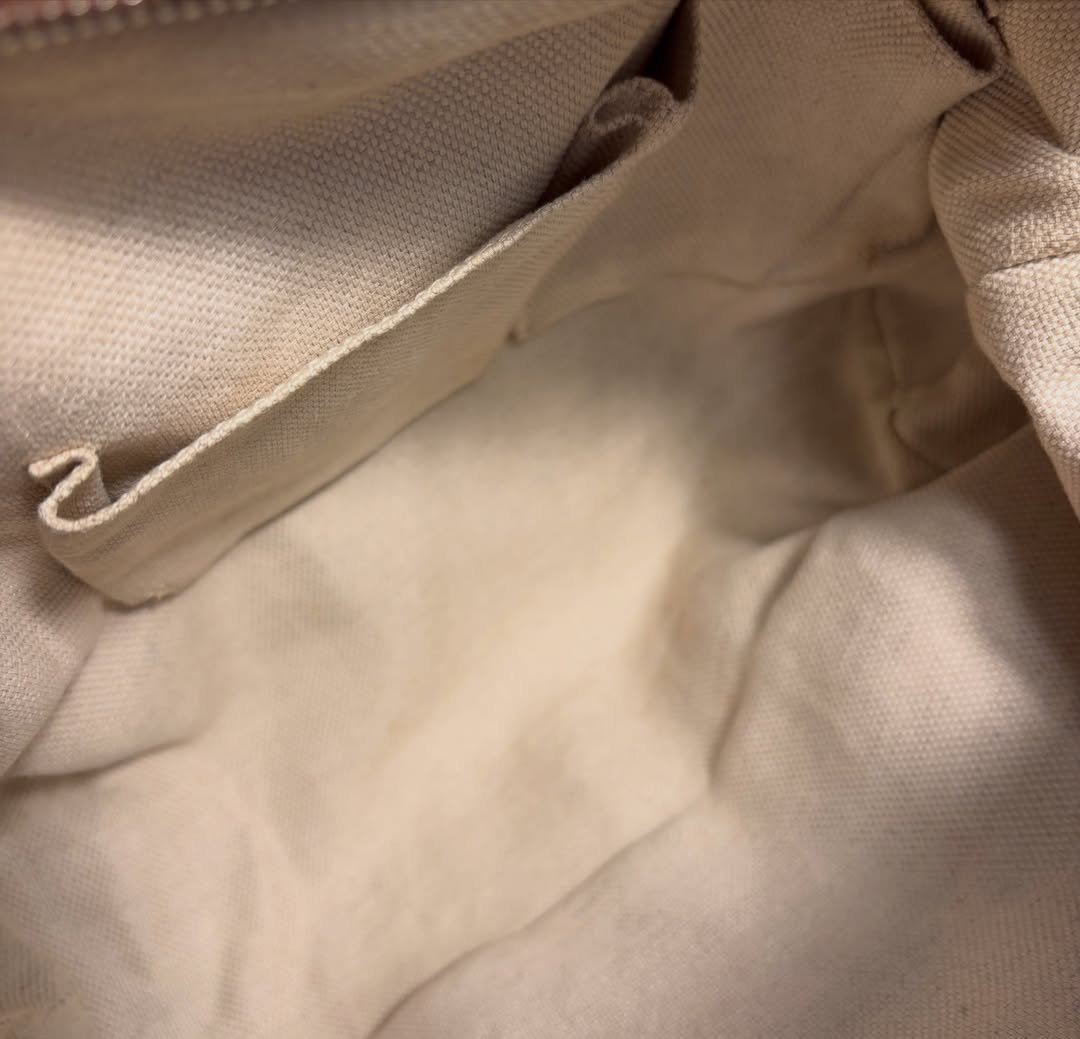 Beautiful Canvas Messenger - Image 4
