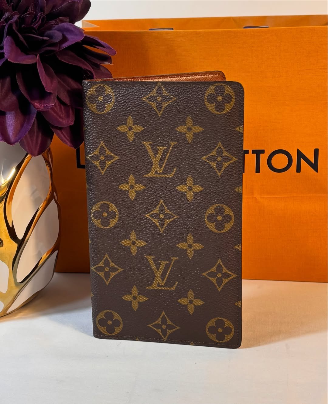 Beautiful Monogram Long Wallet - Image 4