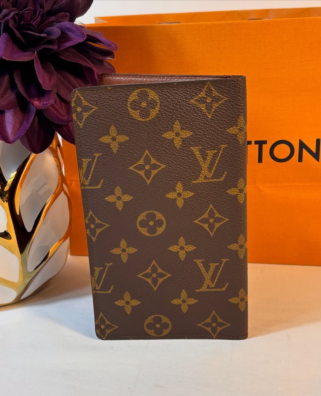Beautiful Monogram Long Wallet - Image 5