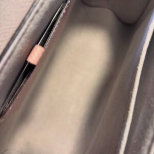 Alternative view of Stunning Twist Mm Epi Couture’s Pink Flower