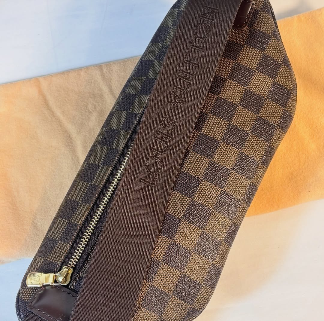 Gorgeous Melville Ebene Bumbag - Image 9