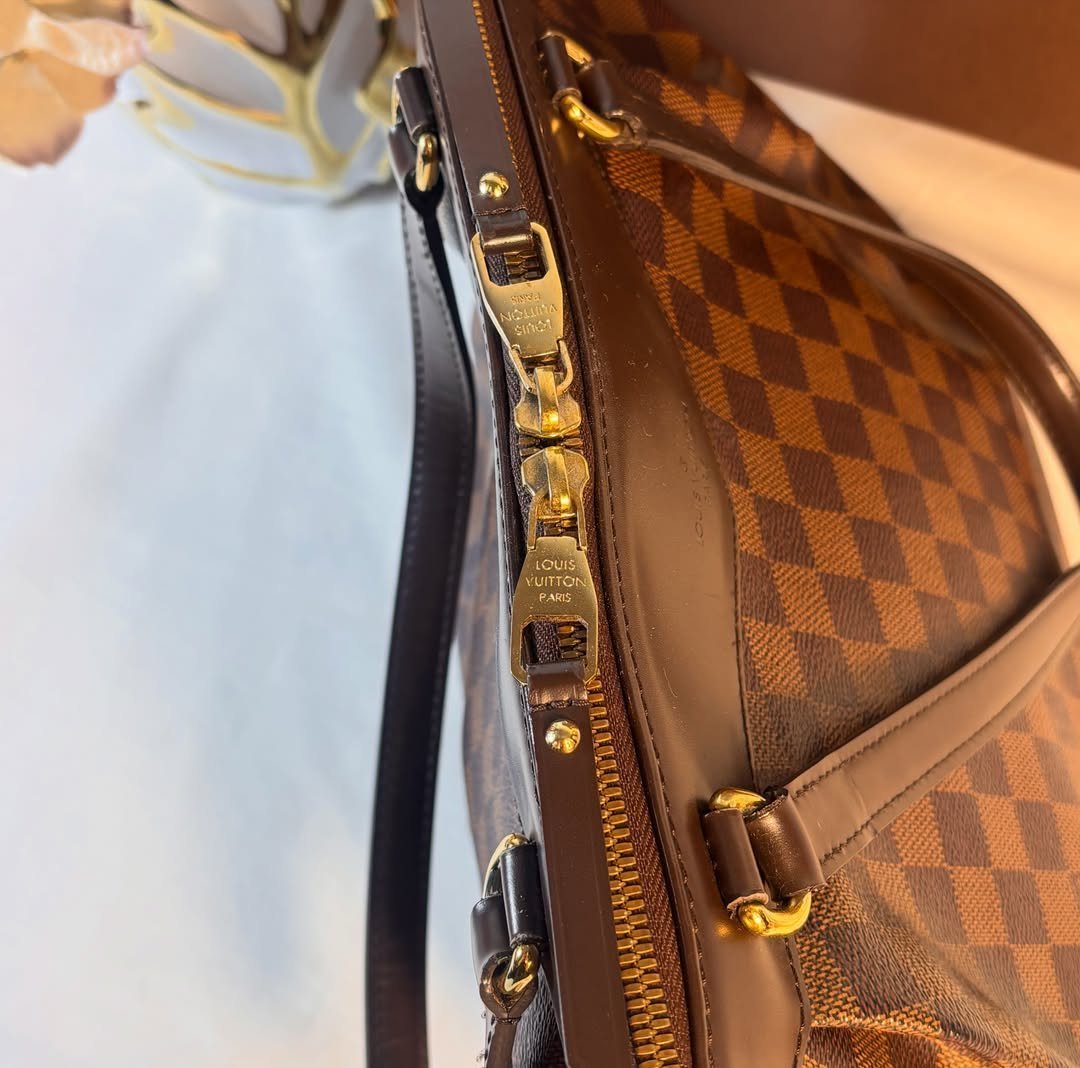 Gorgeous Westminster Gm Ebene - Image 2