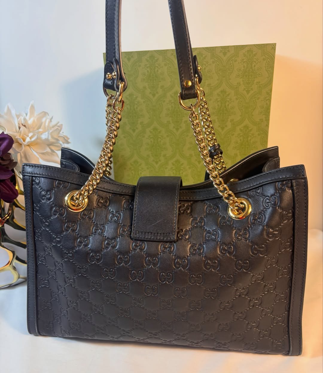 Beautiful Black Guccissima Padlock Tote - Image 8