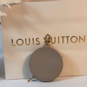 Alternative view of Beautiful Round Coin Purse Tourterelle Grey