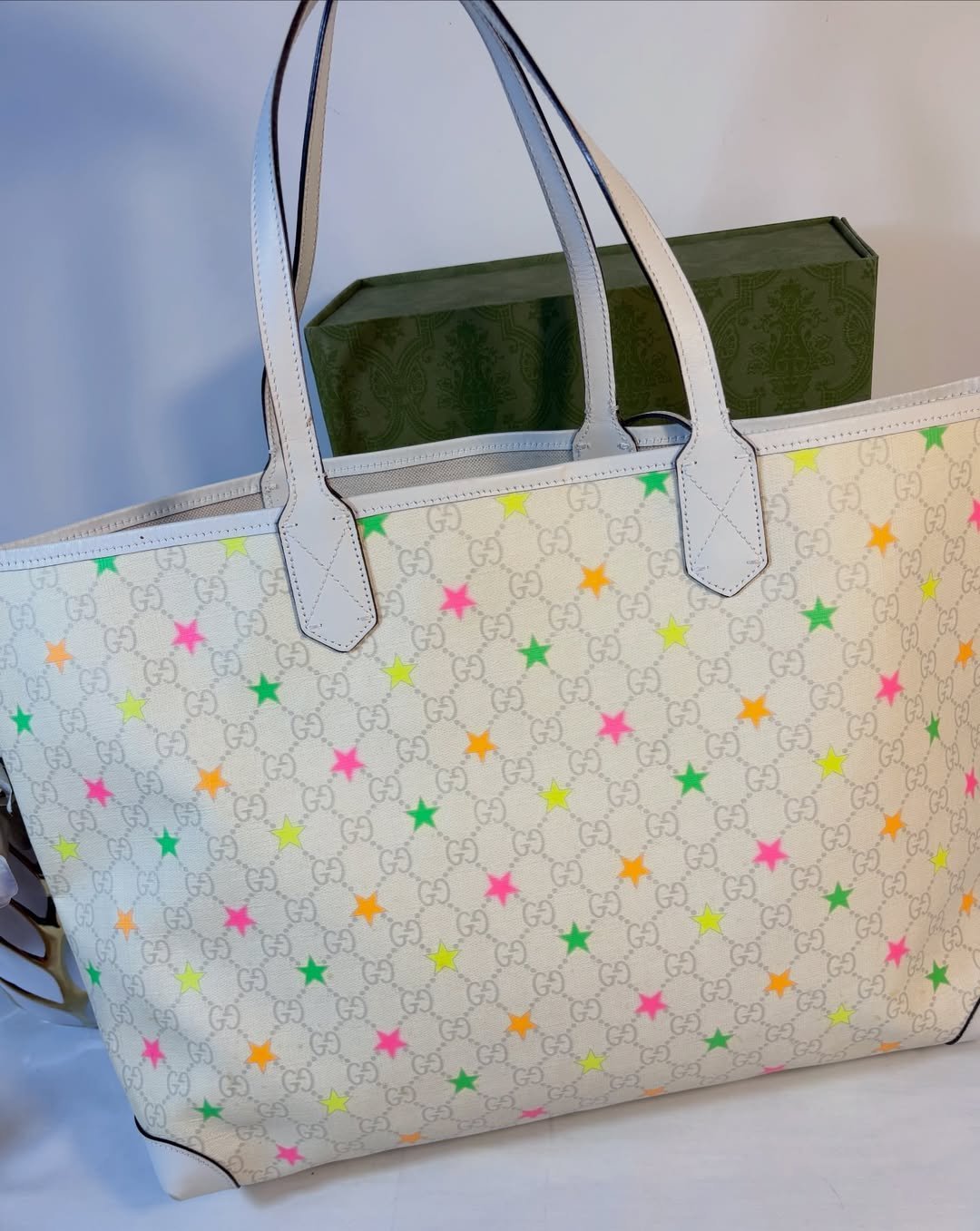Adorable Supreme Stars Tote w/ Pochette - Image 7