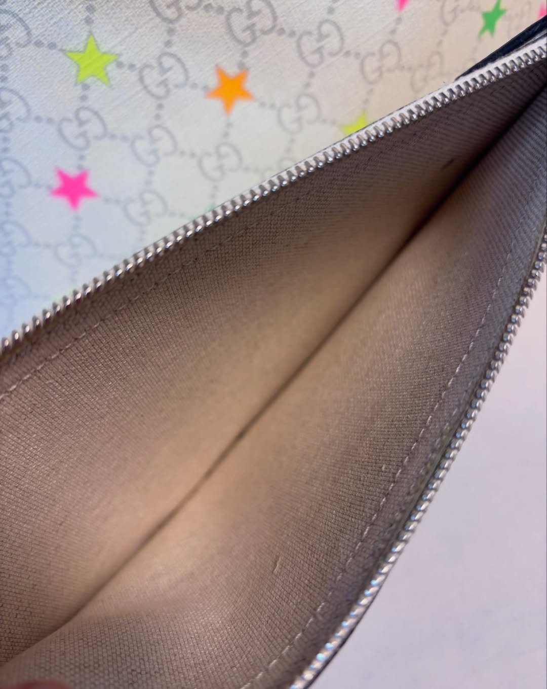 Adorable Supreme Stars Tote w/ Pochette - Image 9