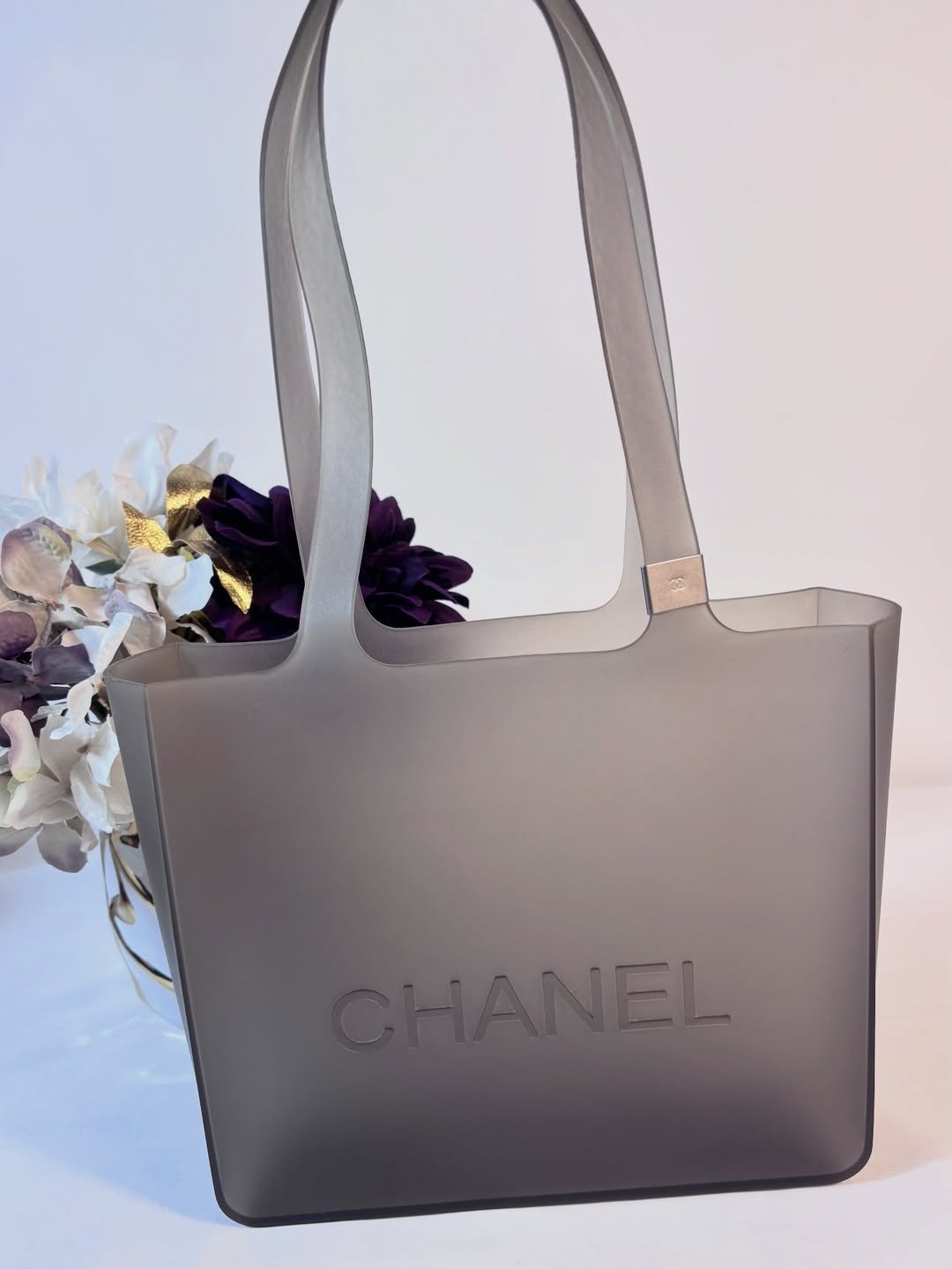 Beautiful Jelly Gray Rubber Tote