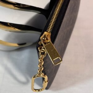 Alternative view of Triomphe Coin and card Pouch with hook