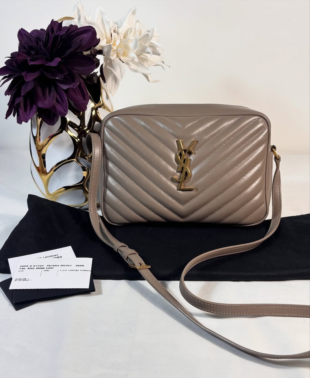 Stunning Medium Lou Camera Bag Greyish Brown