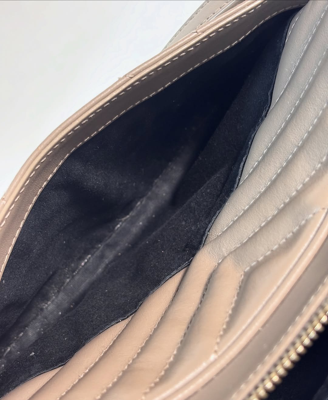 Stunning Medium Lou Camera Bag Greyish Brown - Image 9