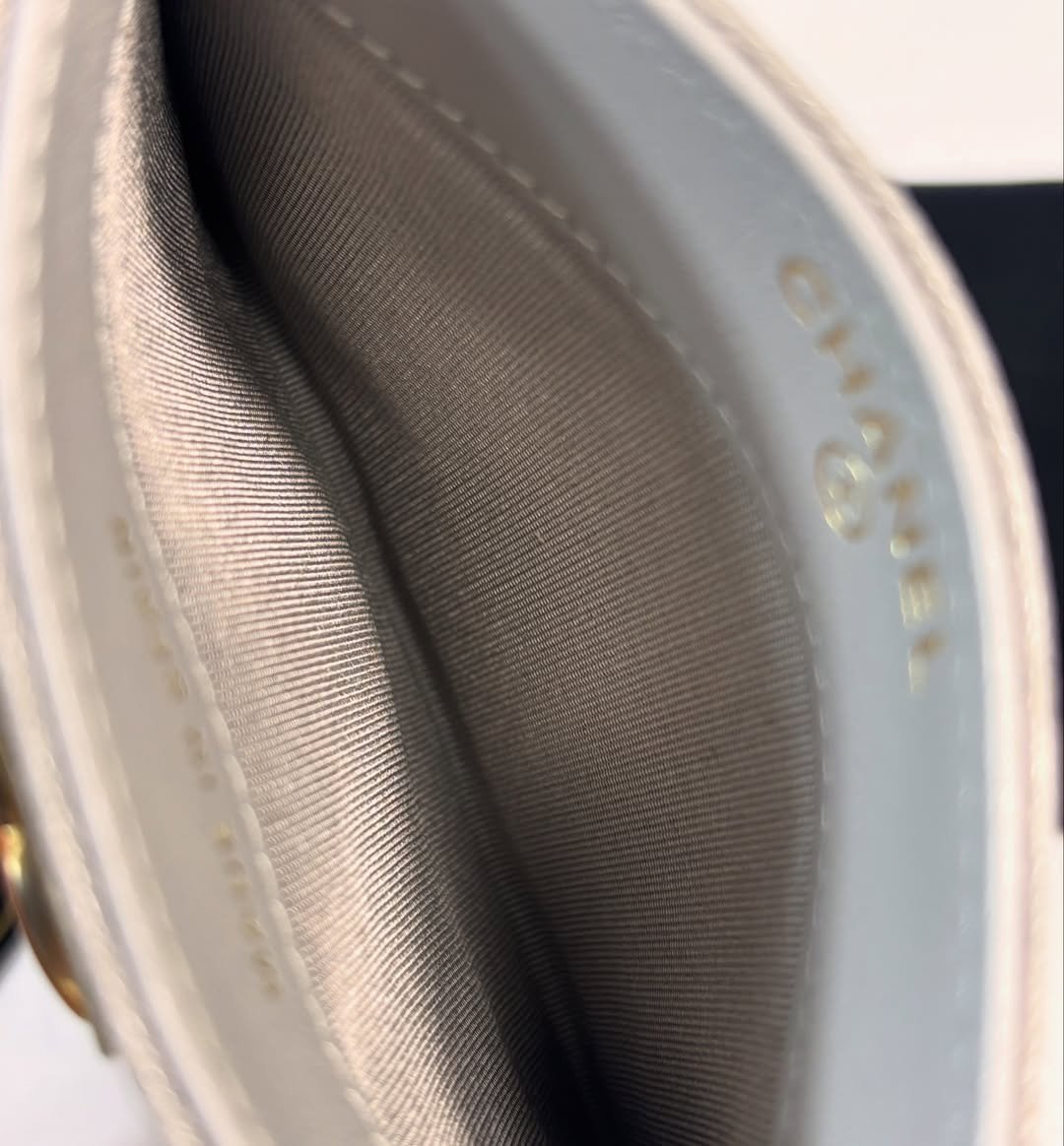 Boy Cardholder Gray Caviar - Image 7