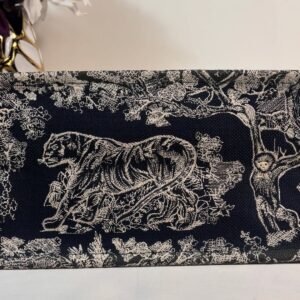 Alternative view of Medium Book Tote