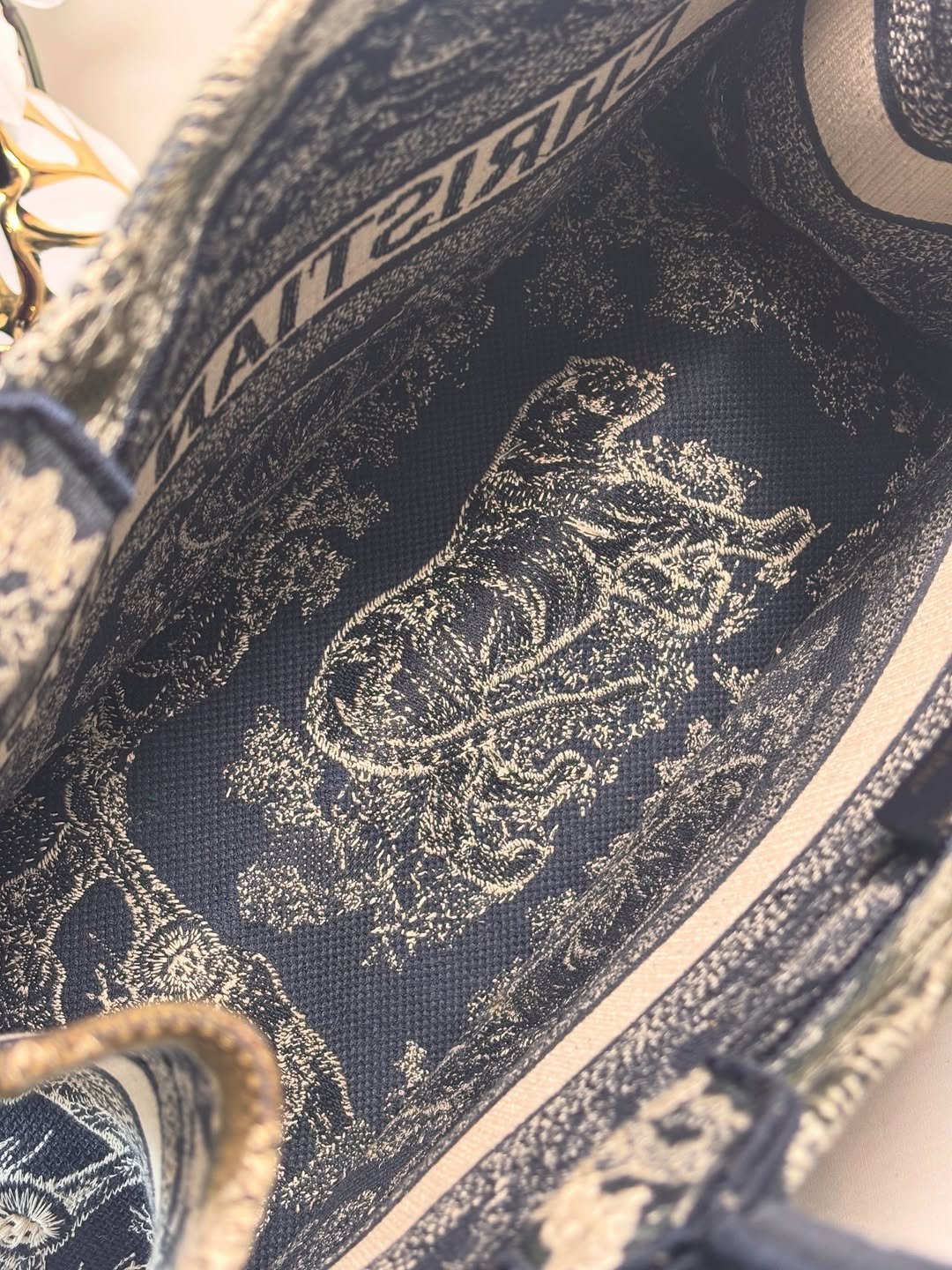 Medium Book Tote - Image 7