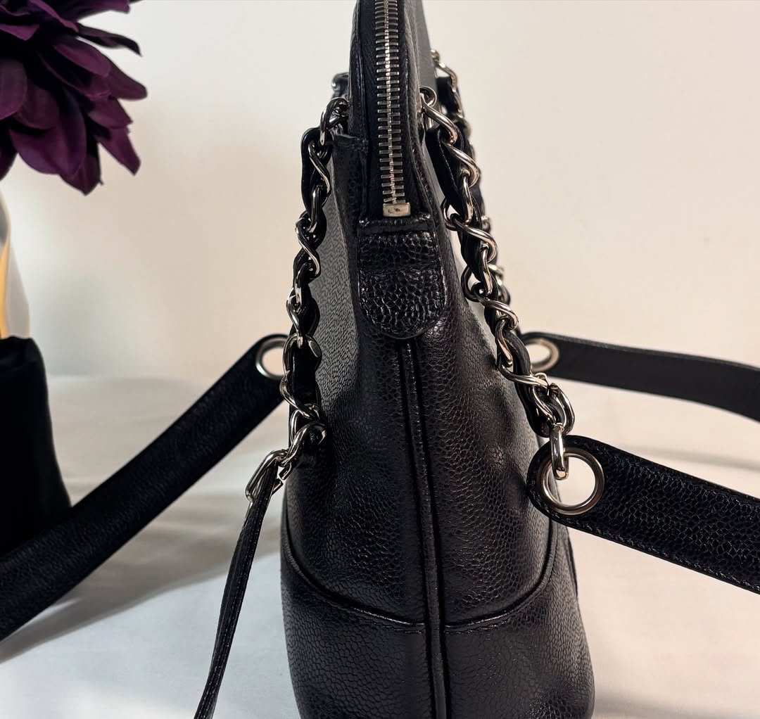 Gorgeous Vintage Logo Chain Tote Black - Image 6