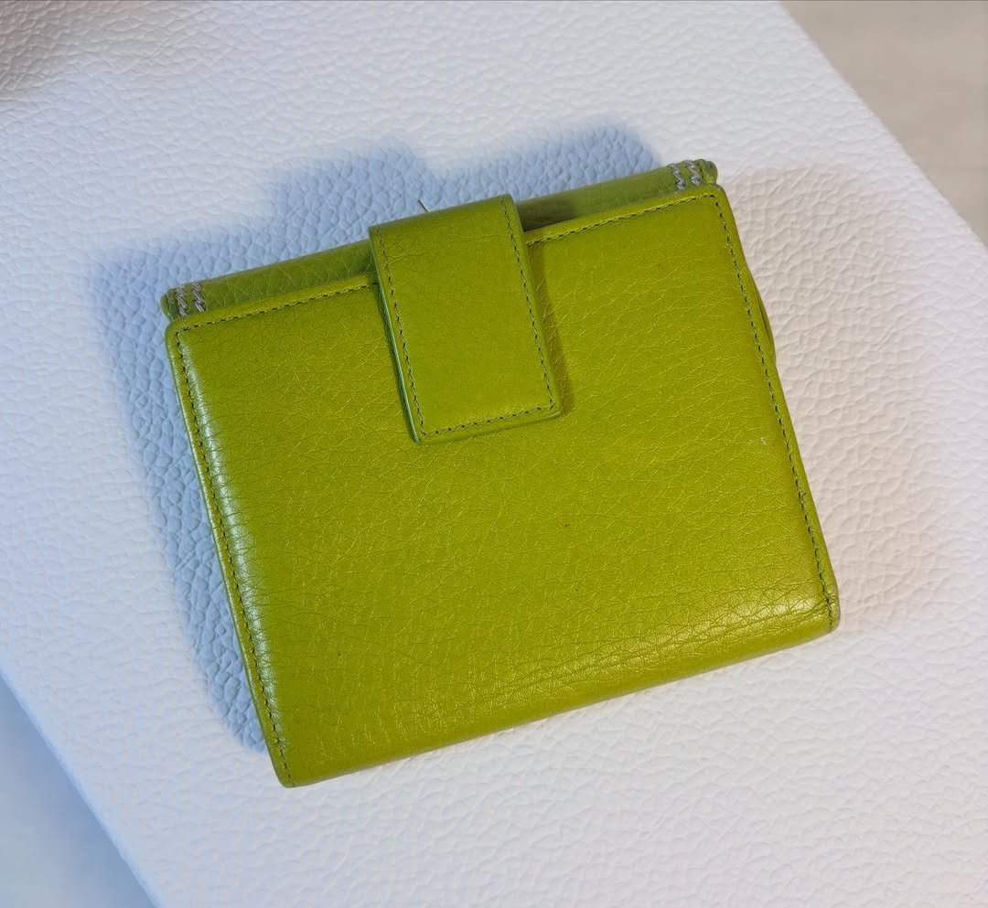 Saddle Lotus Wallet For Sale - Image 5